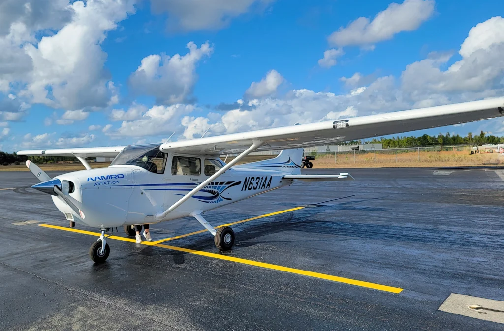 Cessna 172 aerial photography